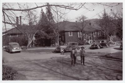 Students outside the Dining Hall