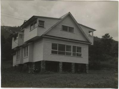 College Farmhouse at Lake Eden