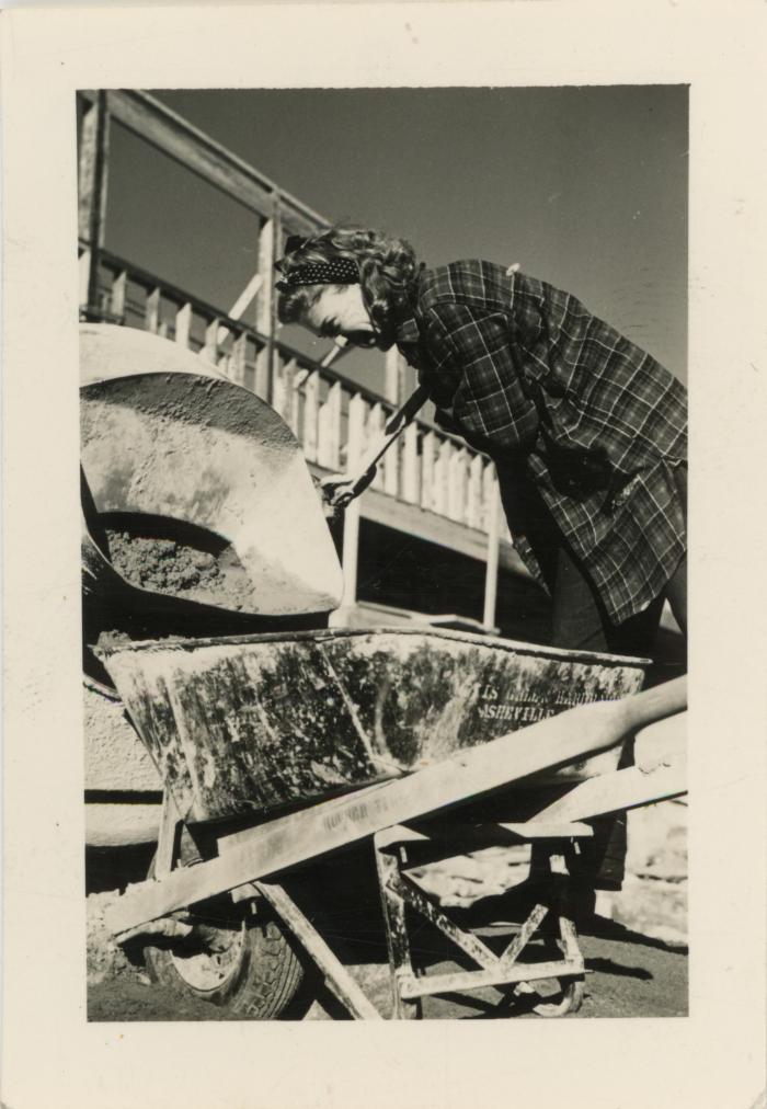 Jane "Janie" Robinson during the construction of the Studies Building